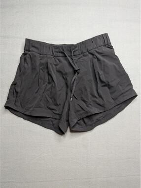 Lululemon Shorts Womens 6 Black 3.5 Inch Ripstop Drawstring Pockets Running Gym